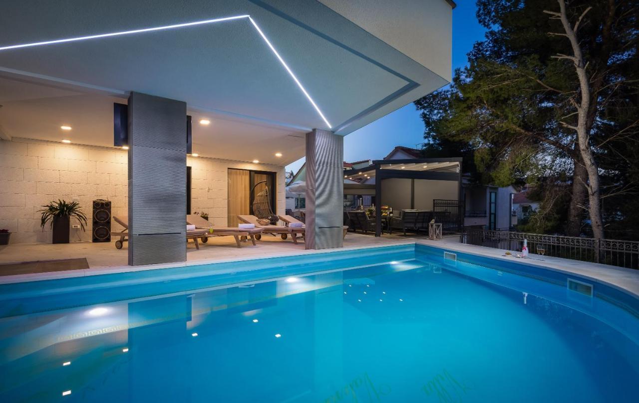 Beach Villa Valentina Трогир Экстерьер фото