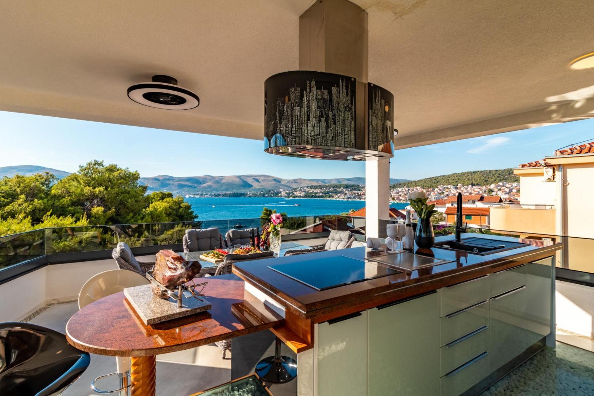 Beach Villa Valentina Трогир Номер фото