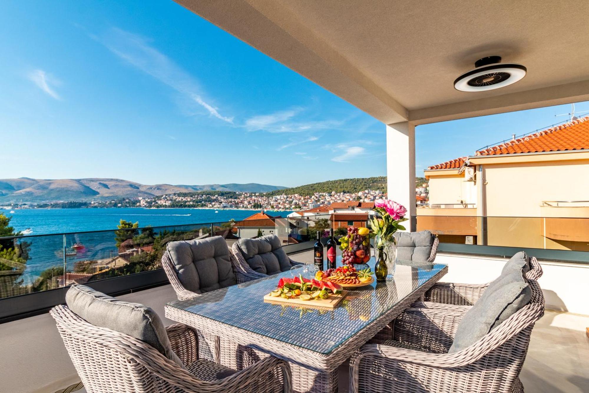 Beach Villa Valentina Трогир Номер фото